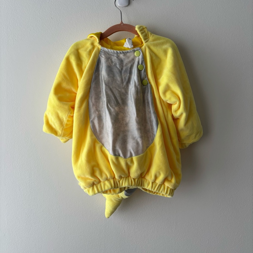 Target Yellow Baby Shark Costume Sz 6-12Months‎